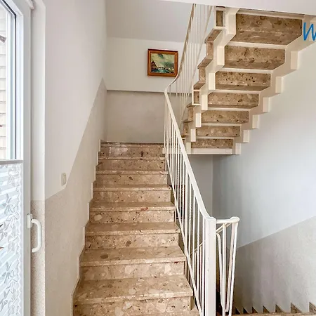 Apartmenthaus Roberta Seehund Borkum